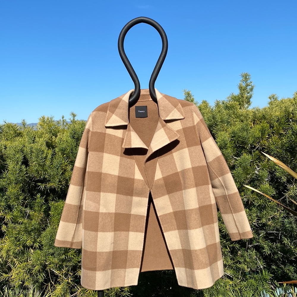 Checkered Gingham Camel Jacket ☀️